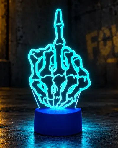 Lampe doigt d’honneur